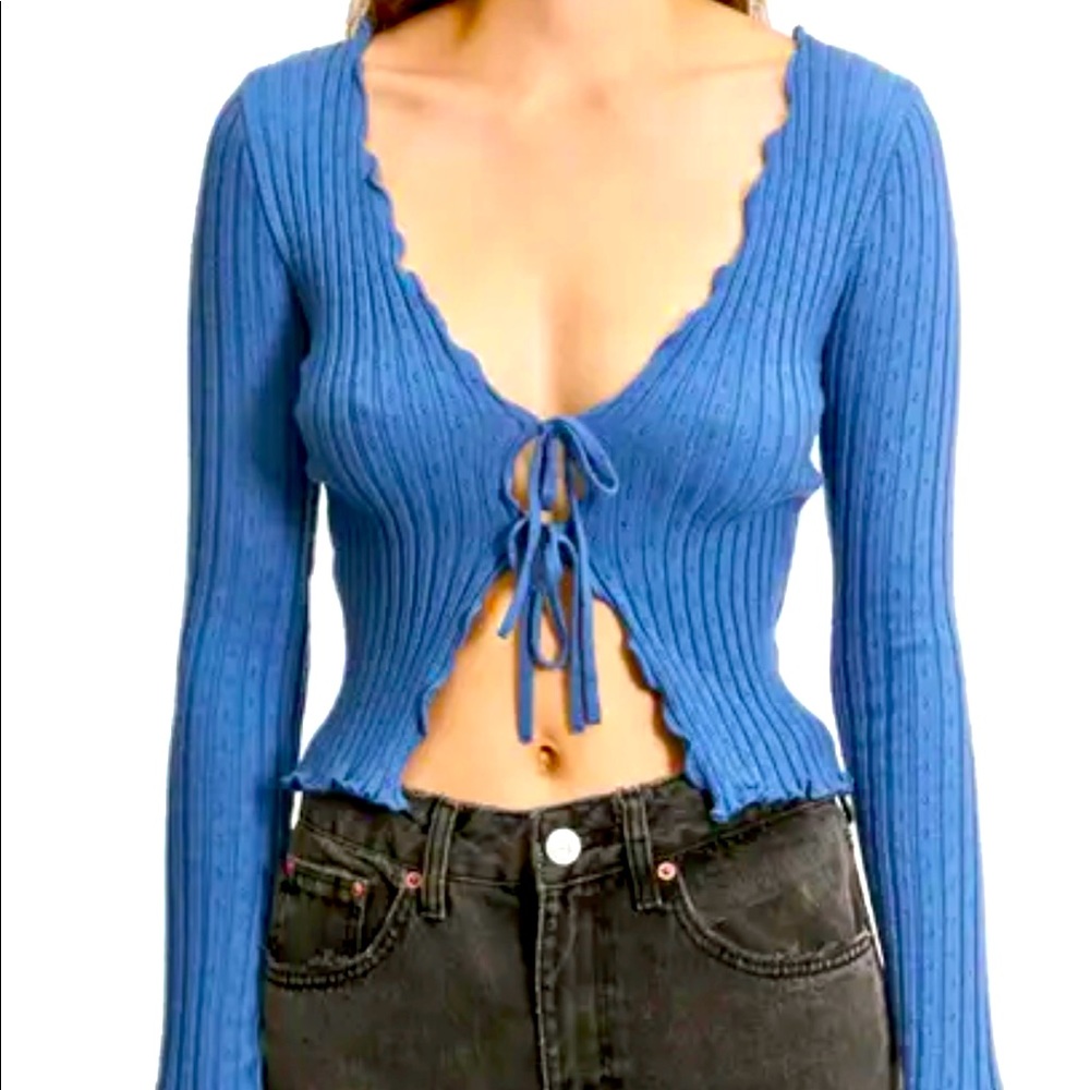 URBAN OUTFITTERS knit top